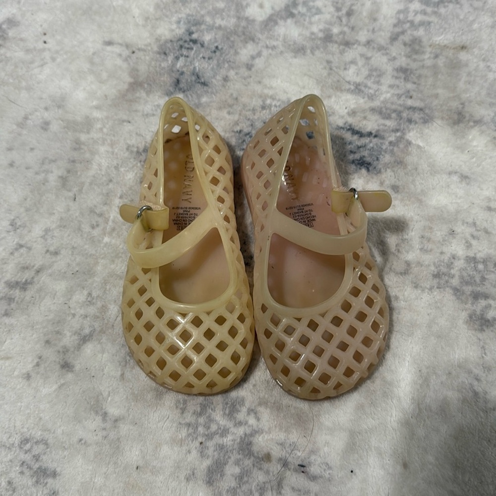 Toddler old navy jelly sandals 7